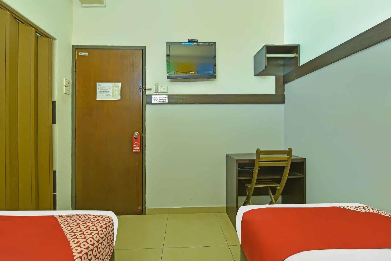 איפוה Capital O 90754 Gopeng Inn מראה חיצוני תמונה